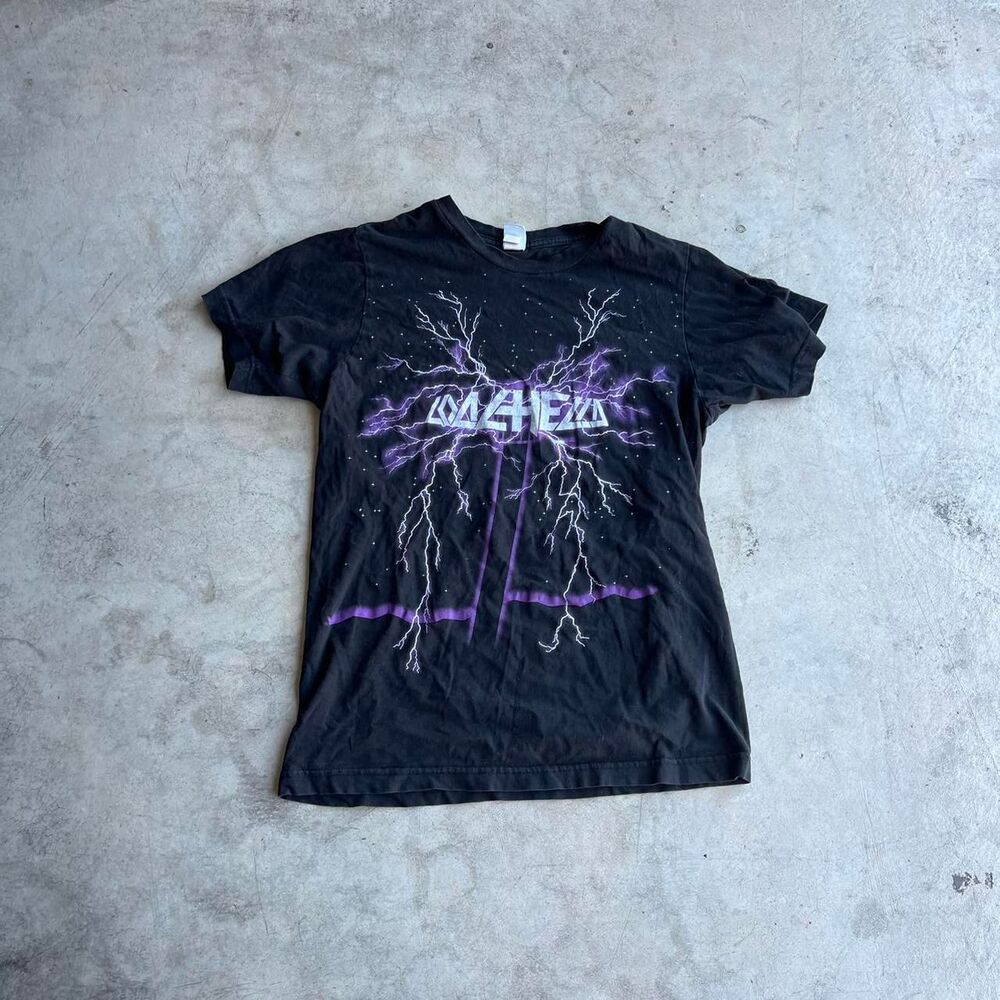 Coachella 2009 lightning y2k tee Mens size S